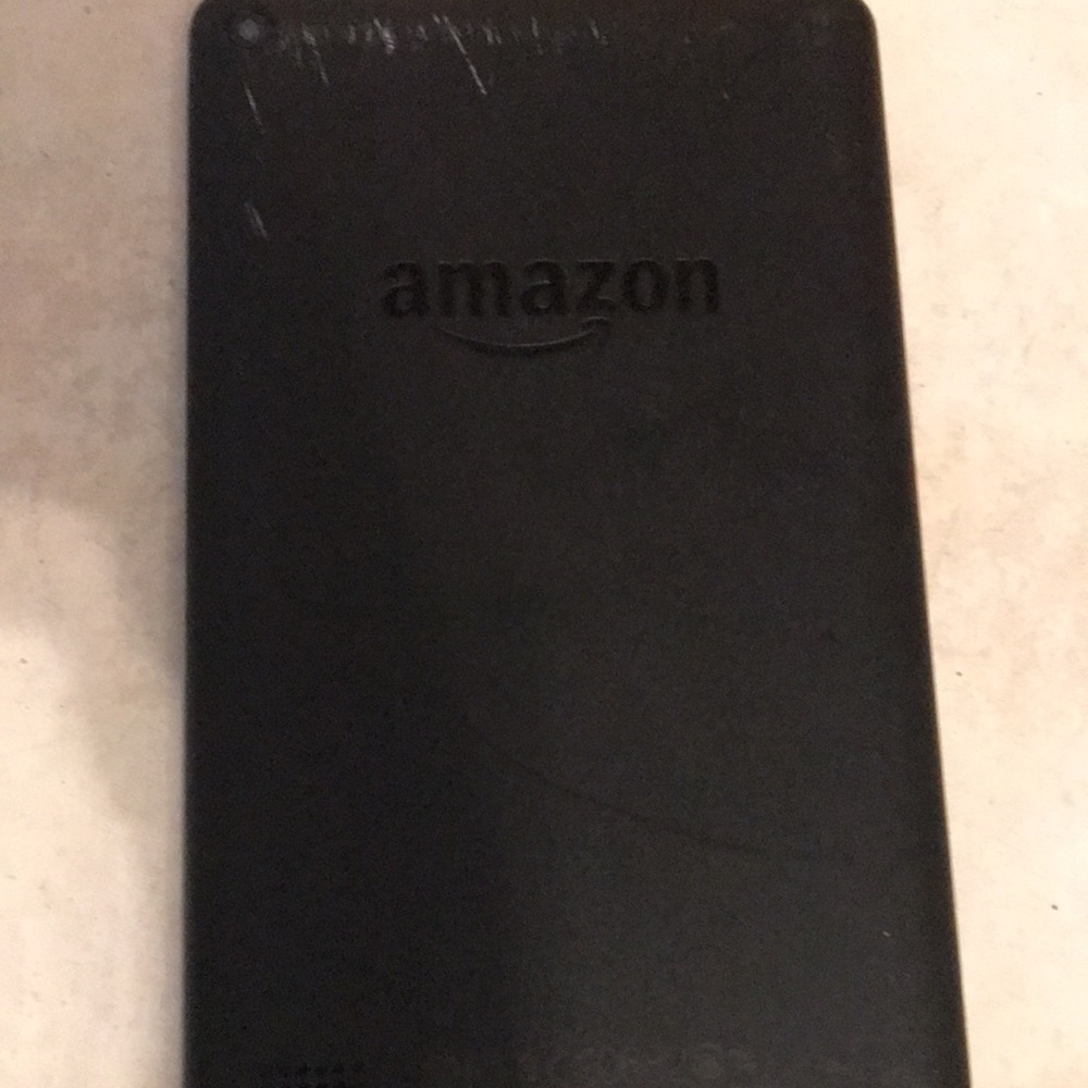 Amazon tablet - Picture 2 of 4